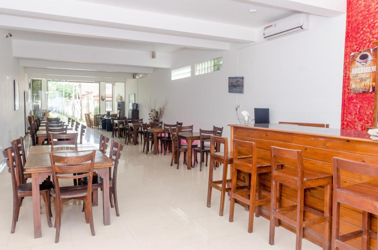 Zendara Hotel Negombo Exterior foto